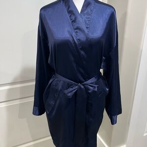 Victoria Secret one size fits most Navy Women's Satin Robe